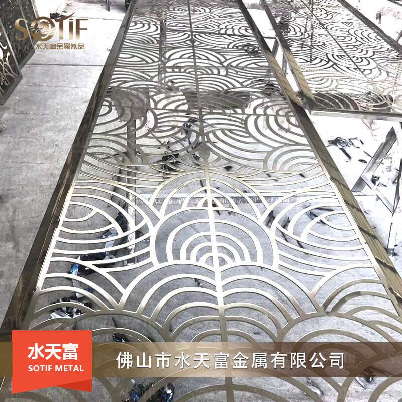 香檳金不銹鋼油畫屏風